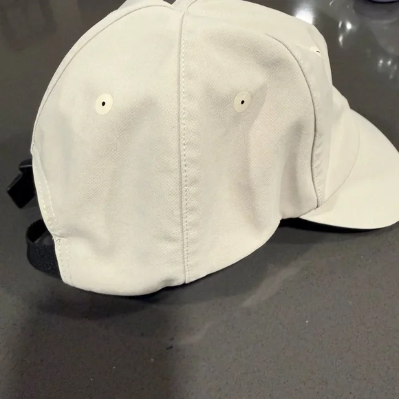 REI Co-op Off-White Adjustable Performance Baseball Cap - Picture 3 of 5